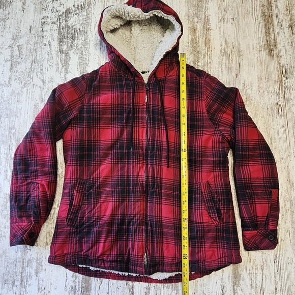 44 Degrees North Womens Sherpa Lined Red & Black Plaid Size Medium Hooded Jacket - Picture 2 of 7